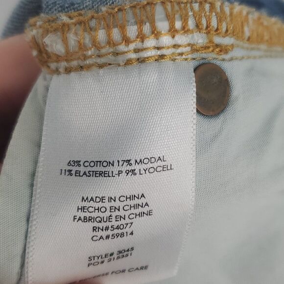 Cabi slim boyfriend jeans size 4 Style #3045‎ - Picture 6 of 6